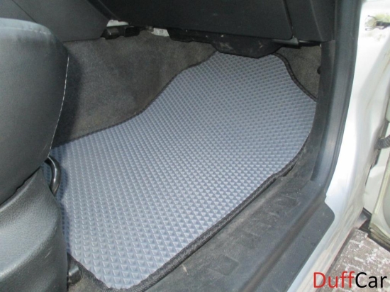 Автомобильные коврики Suzuki Grand Vitara II JT 3d (2005 - 2015)